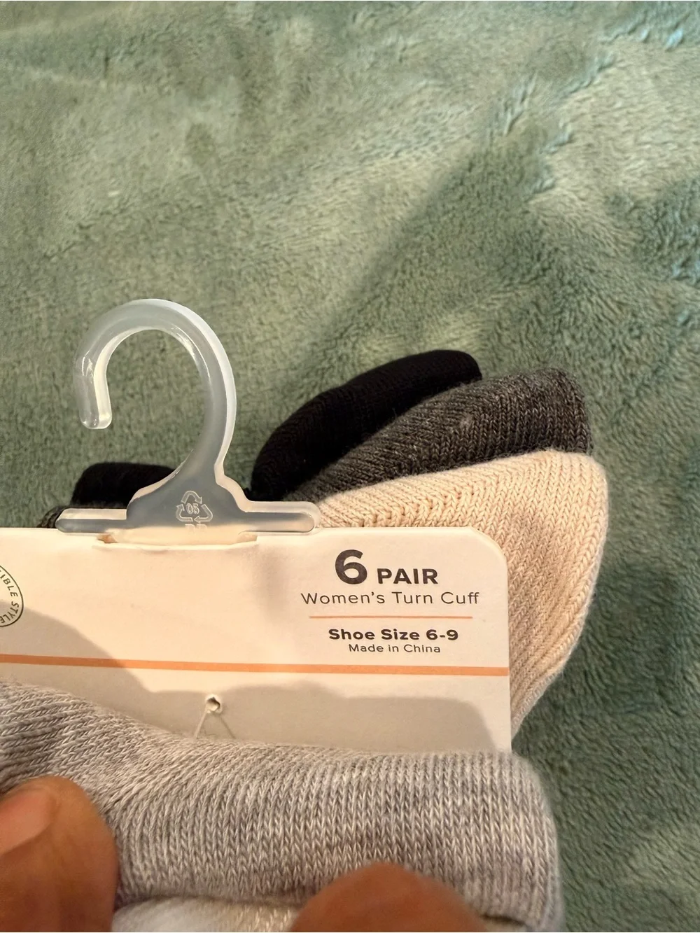 Gold Toe womens Casual Ribbed Socks in various colors size 6-9